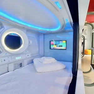 Kapszulahotel Atypicap Capsule
