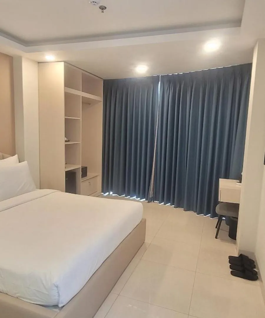 Ruby Hotel مدينة هوشي منه