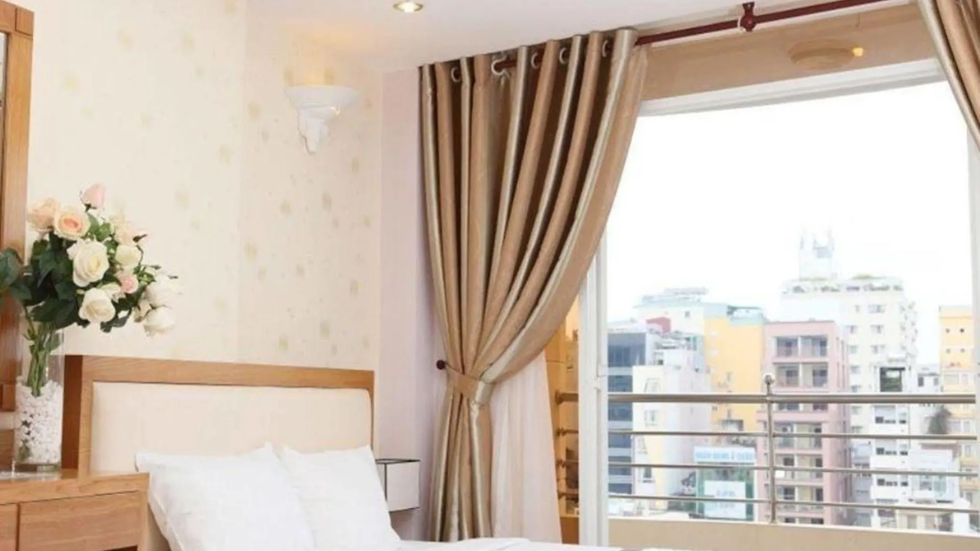 Ruby Hotel Ho Si Minh-város